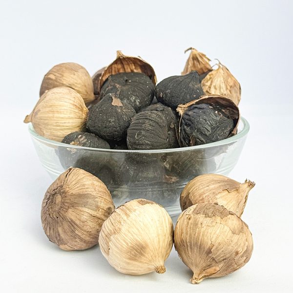 কালো রসূন (Black garlic)